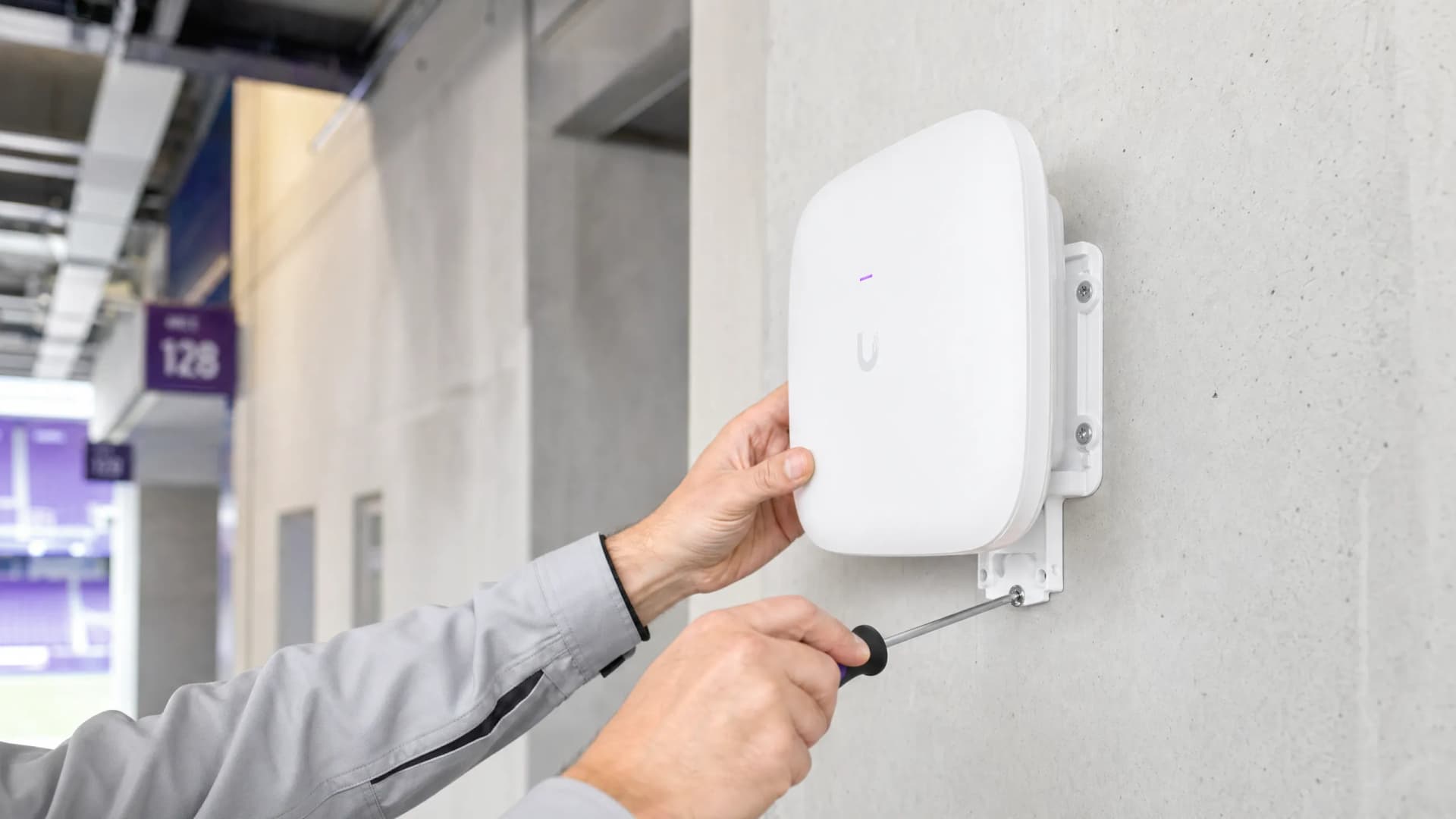 体育场 WiFi:如何为球迷提供大规模连接服务